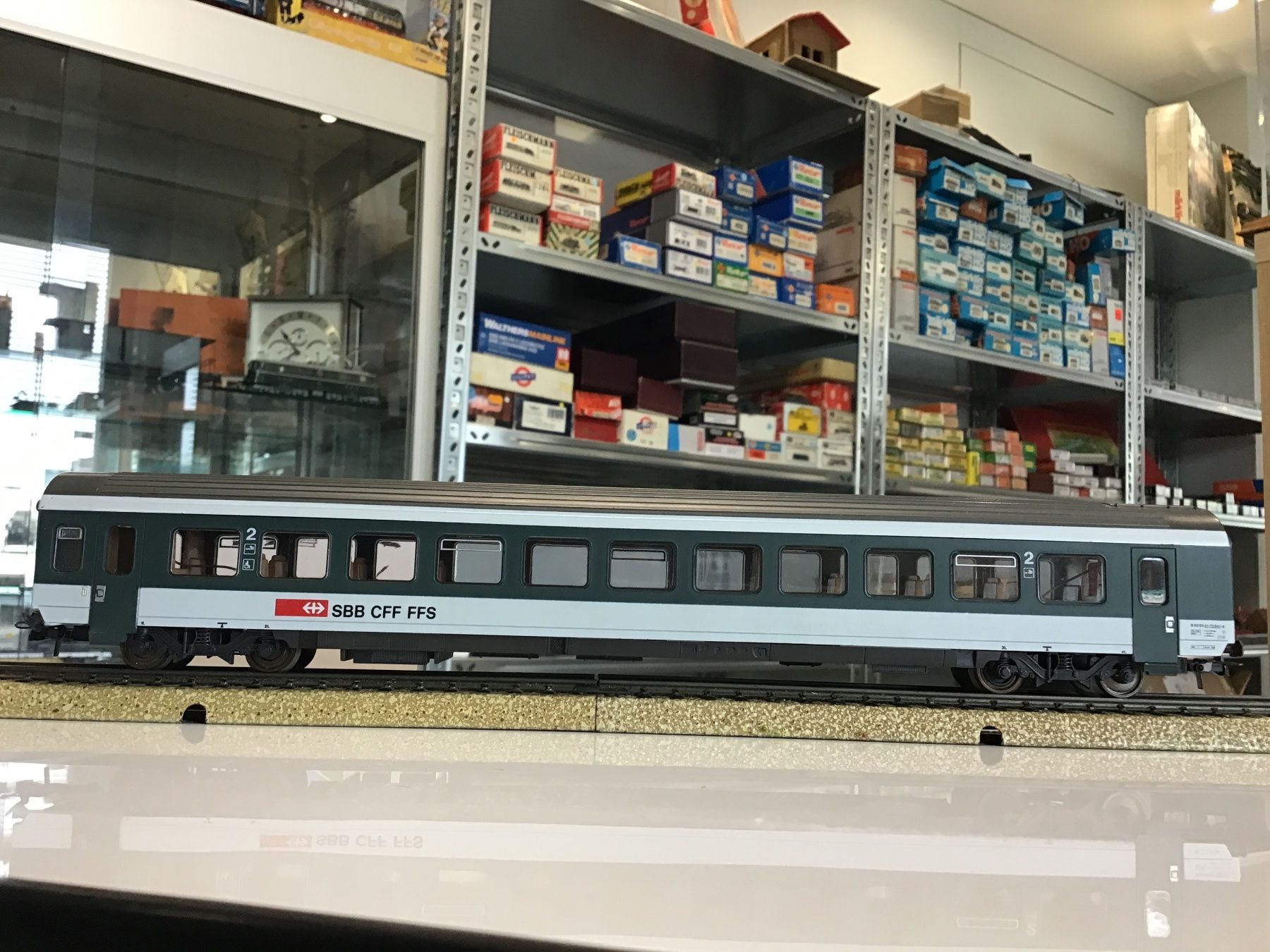 Roco Modellini di ferrovie: SBB FFS Reisezugwagen, 2X ROCO – Usato da Männedorf venduto da Spezial-Modelle 1