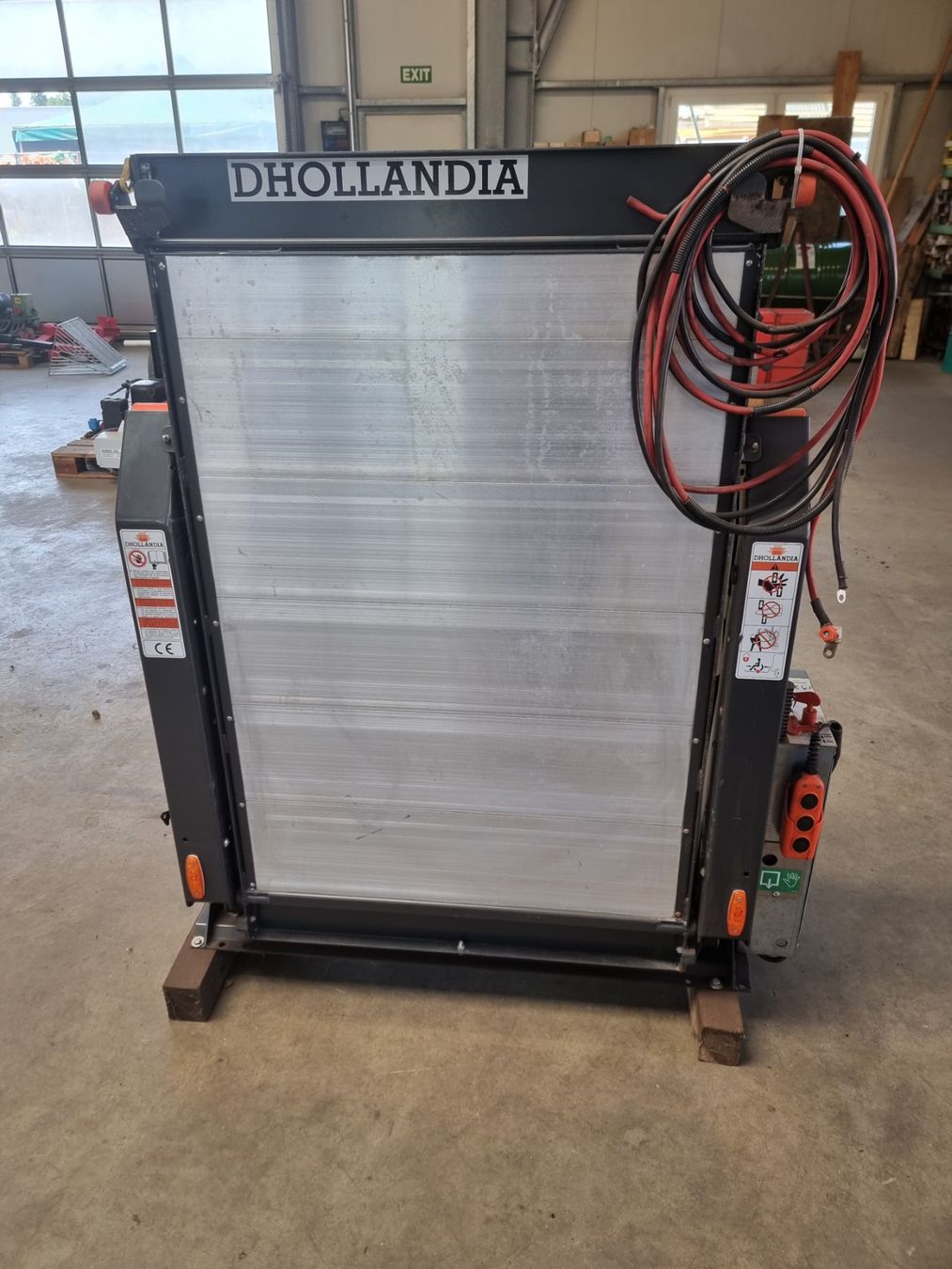 Sollevapersone & Montascale: Rollstuhllift / Autolift – Usato da Gunzwil venduto da TeamT