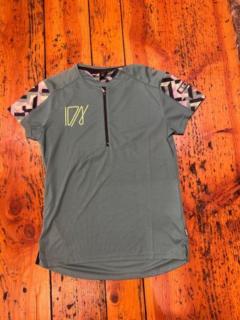 Ion Bike Shirt Damen NEU Gr. 40/L