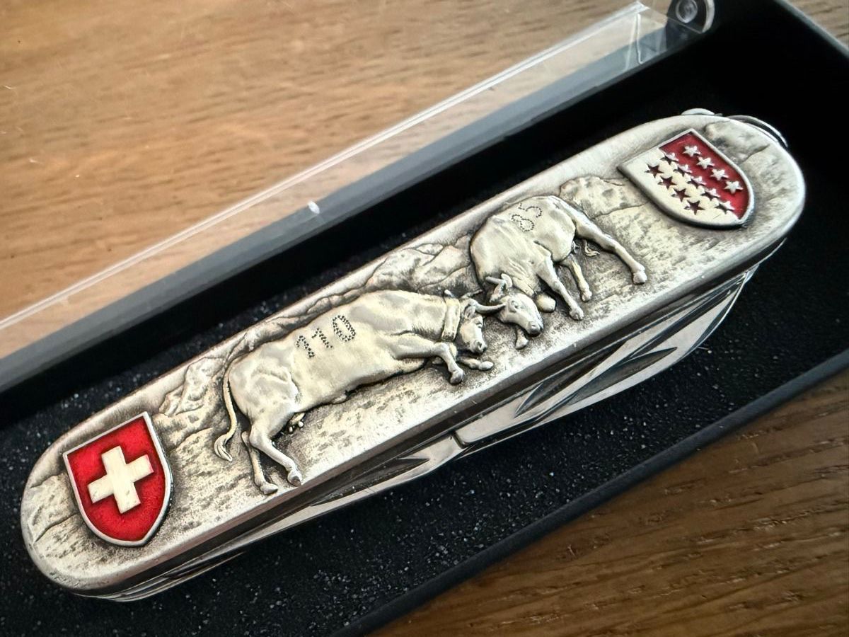 Victorinox Coltelli tascabile: Victorinox Taschenmesser Wallis Sackmesser Limitiert – Nuovo (secondo la descrizione) da Goldach venduto da Messerguru 1