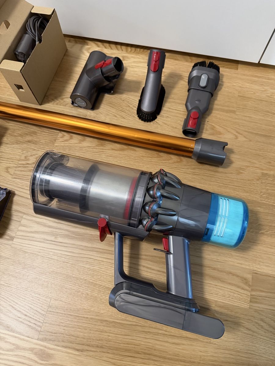 Dyson Aspirapolveri & Accessori: Dyson V11 absolute  – Usato da Meyrin venduto da SA_3006 1