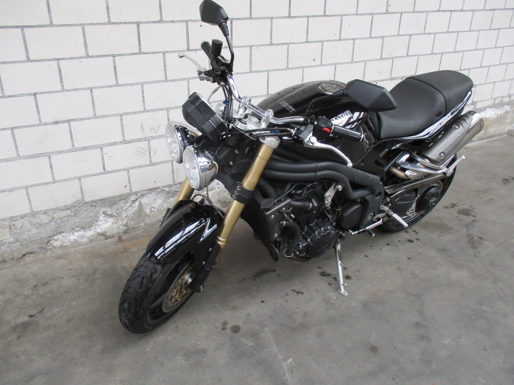 Triumph Strada: Triumph Speed Triple 1050 ab MFK 07.2022 – Usato da Seon venduto da zomahandel 2