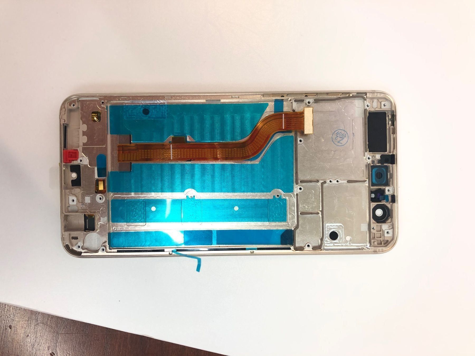 Huawei Telefoni cellulari / Smartphones: Huawei Honor 8 Display mit Rahmen Weiss – Nuovo e nell'imballaggio originale da bern venduto da reptechnic 1