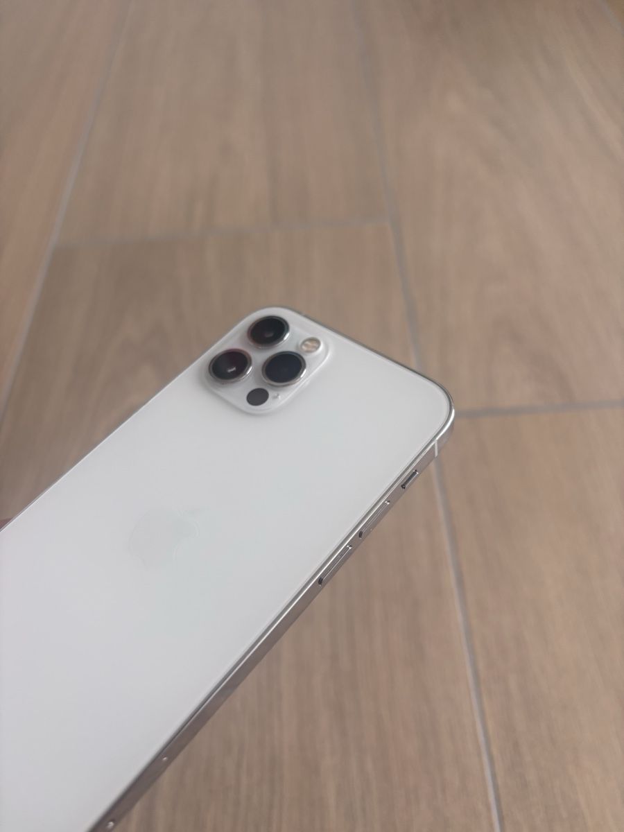 Apple Handys / Smartphones: iPhone 12 Pro – Gebraucht aus Au SG von Sjardim 3
