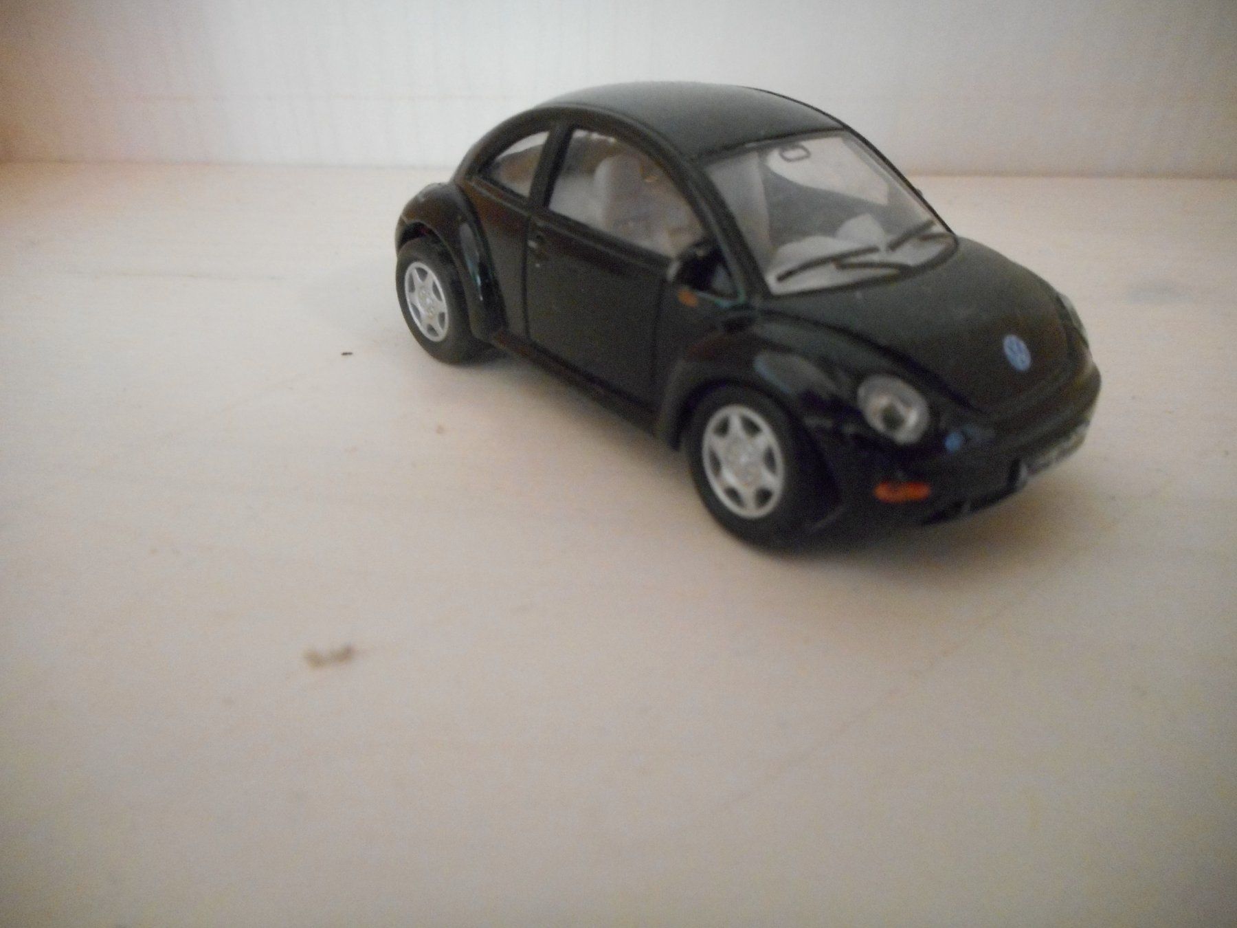 Volkswagen Voitures modèles: VW Beetle 1:64 – D'occasion à Bretzwil par gbfluck