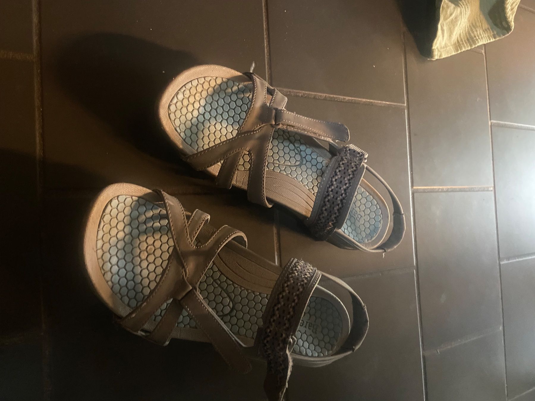Scarpe da uomo: Trekking sandals – Usato da Zürich venduto da nbi_y7f9