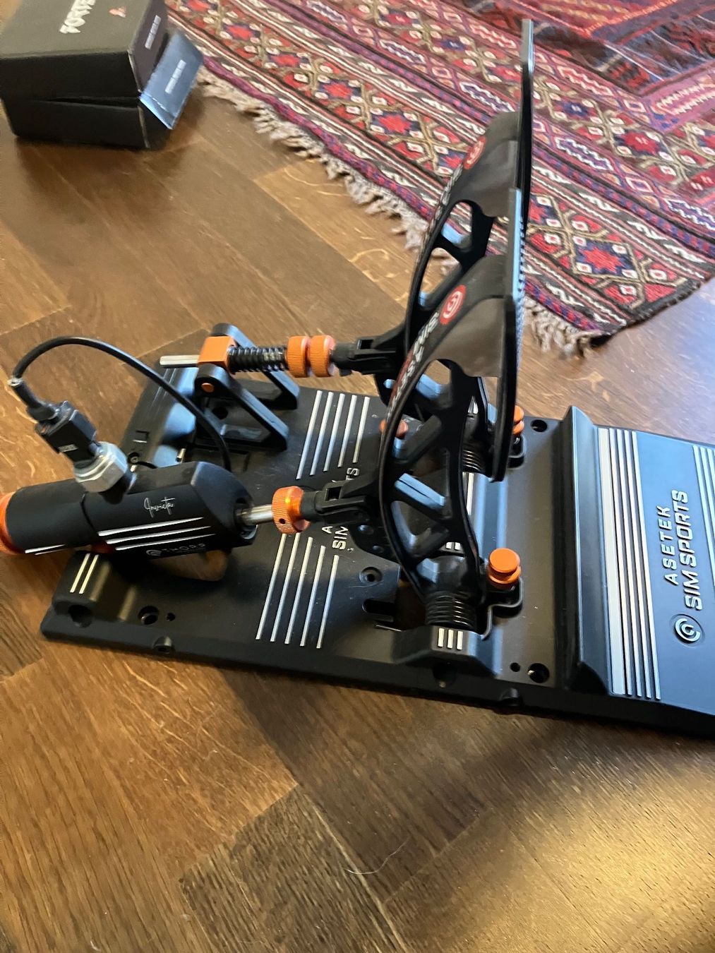 Controller: Simracing Pedale Asetek Invicta – Usato da Zürich venduto da dav_vx7w 2