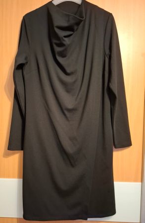 Elegantes FREEQUENT Kleid Gr. S schwarz Top Zustand!