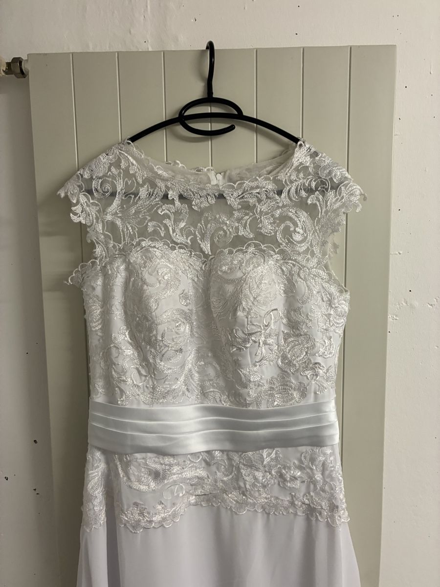 Vestiti: Elegantes, weisses Kleid – Nuovo (secondo la descrizione) da Wallisellen venduto da maksim8880 1