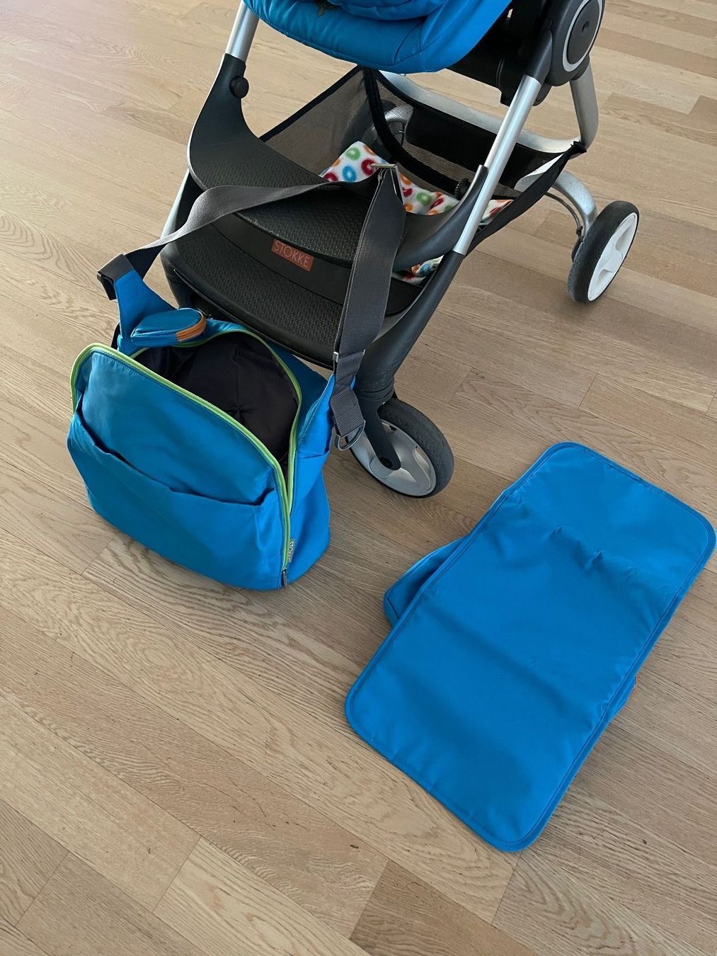 Stokke Carrozzine: Stokke  Kinderwagen – Usato da Rheinfelden venduto da adidas1984 7