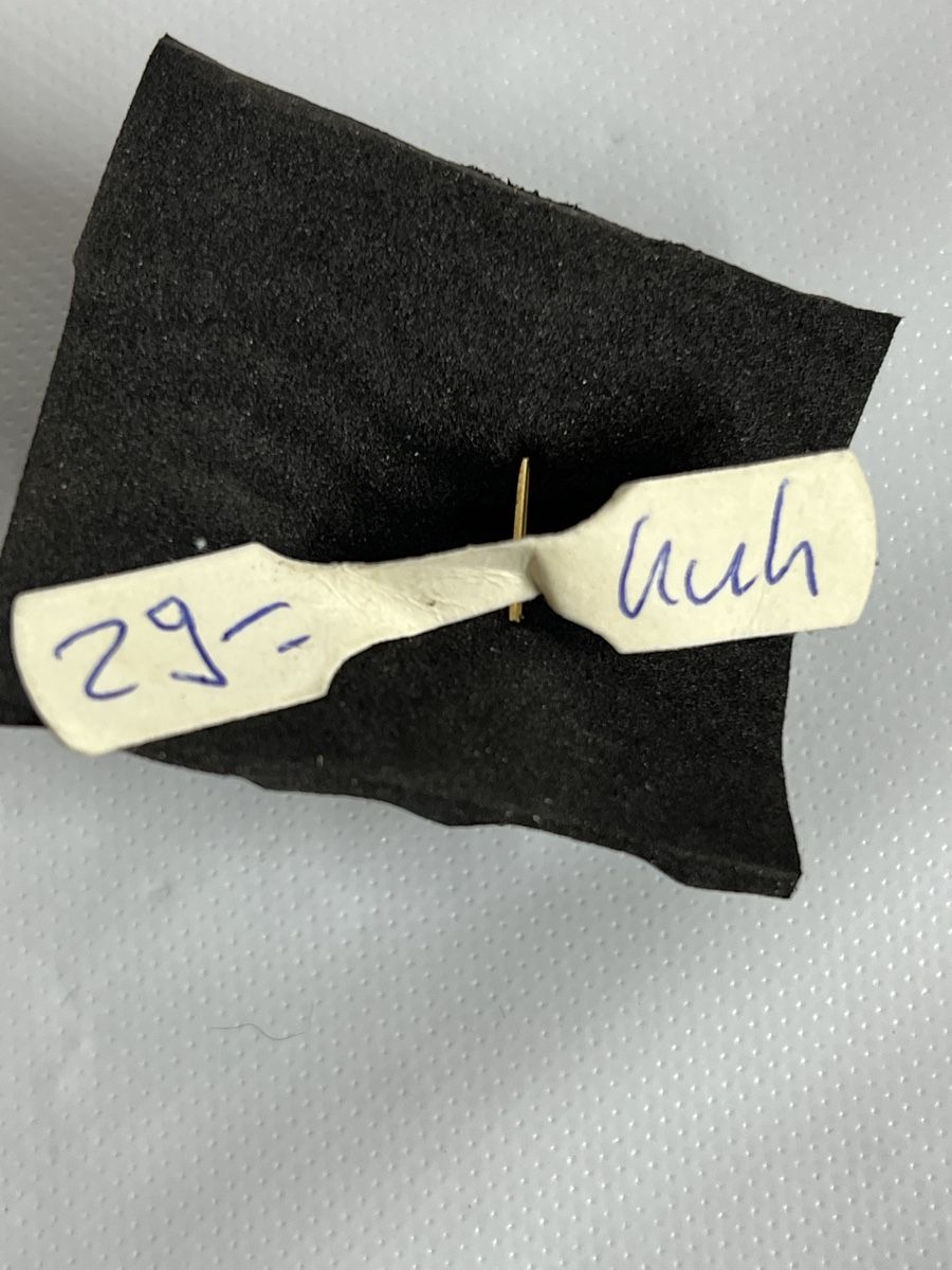 Spille & Fermagli: Brosche Kuh Messing  – Usato da Urnäsch venduto da Ursjack 1