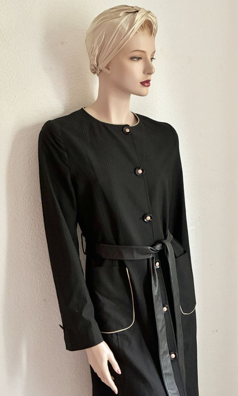 Vestiti: Schwarzes Baumwoll Mantelkleid mit Ledergürtel – Usato da Kloten venduto da Nephty 5