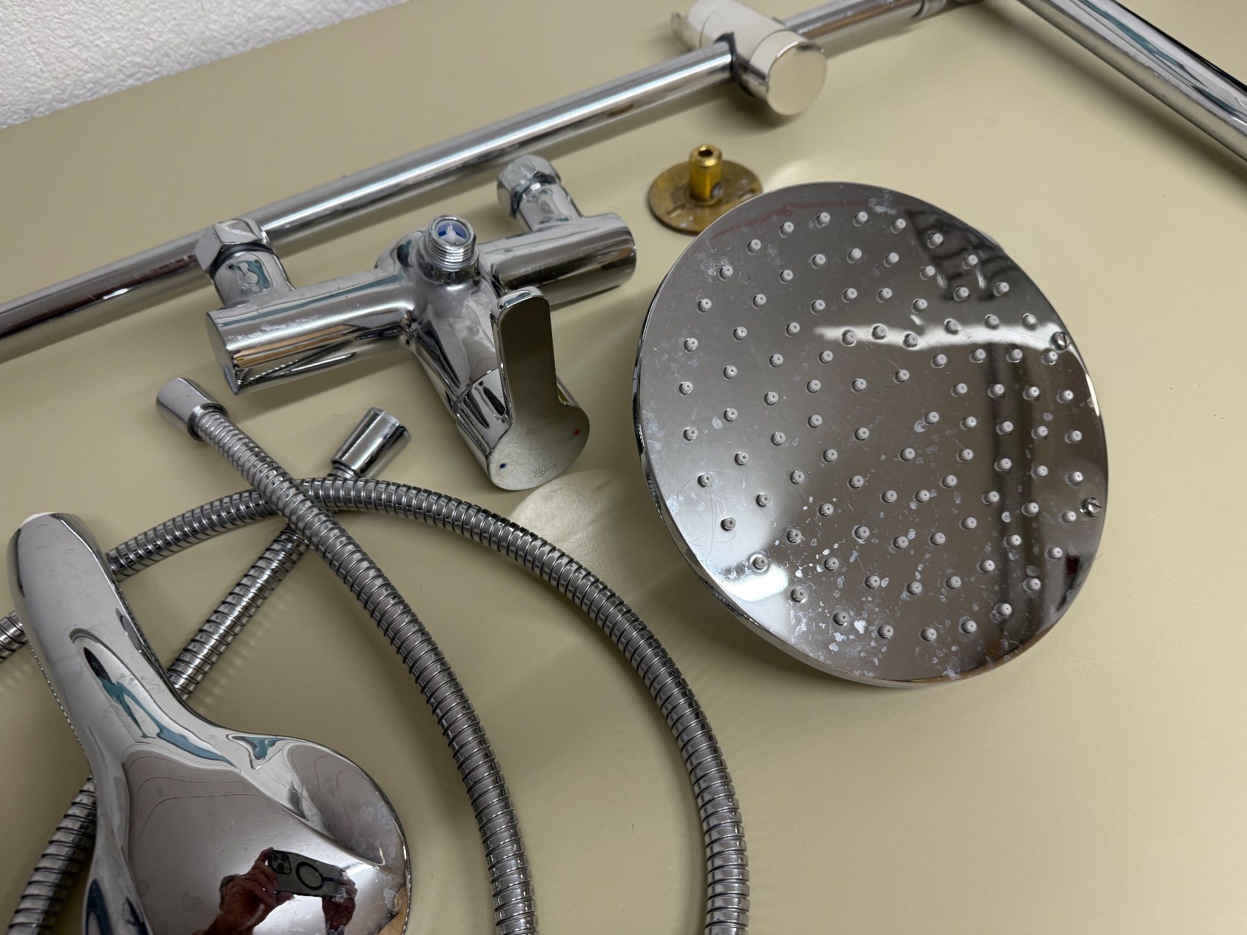 Hansgrohe Douches: Duschsystem Edelstahl 20 cm Regendusche & Handbrause – D'occasion à Wettingen par bar7 3