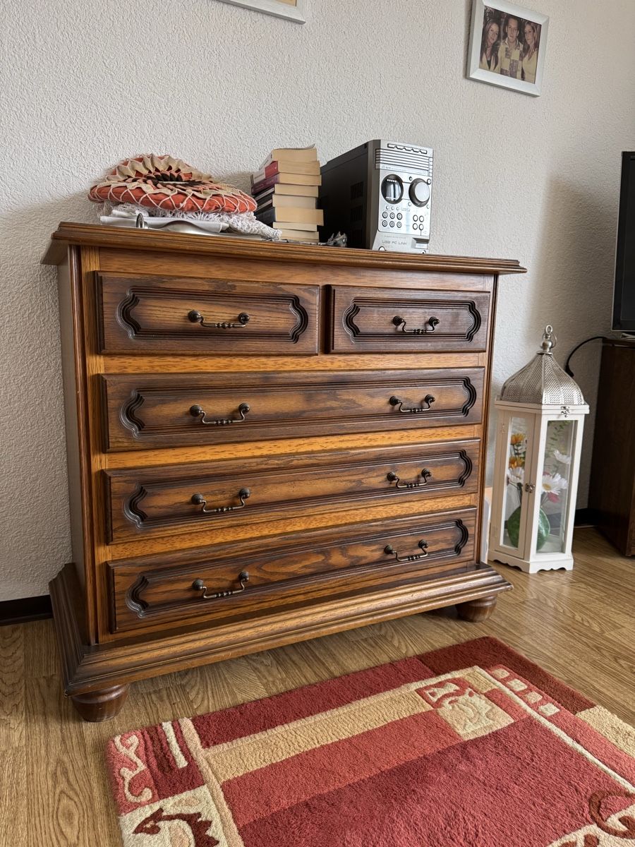 Cassettiere: Commode – Usato da Neuchâtel venduto da micov 1