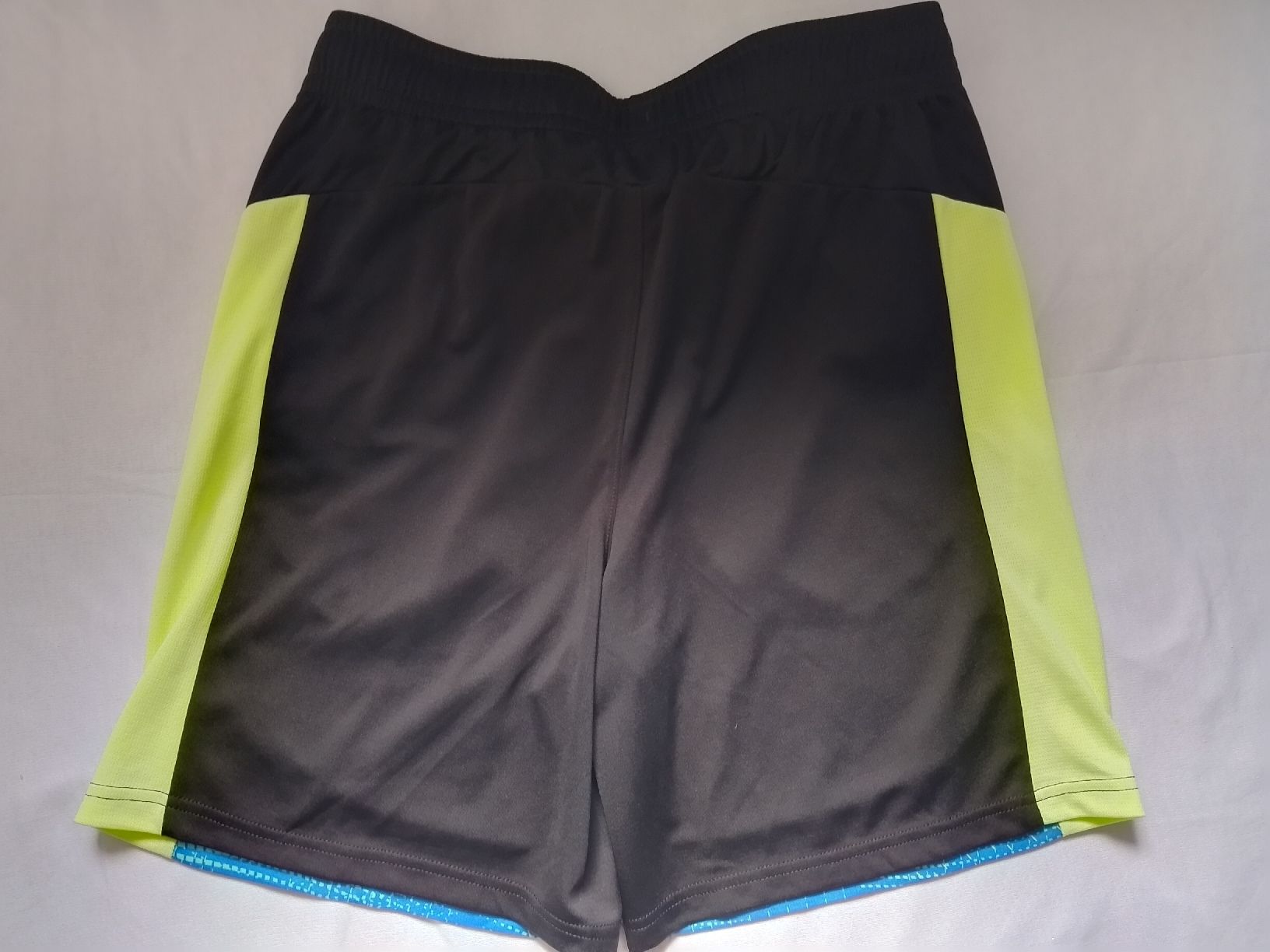 Puma Pantalons: Shorts Puma Original M – D'occasion à Eglisau par sch_m6rw 1