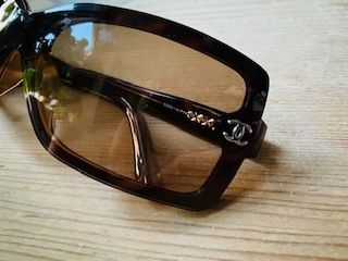 Chanel Brillen & Gläser: Chanel Sonnenbrille, wie neu – Gebraucht aus Zürich von bet_m5kn 1