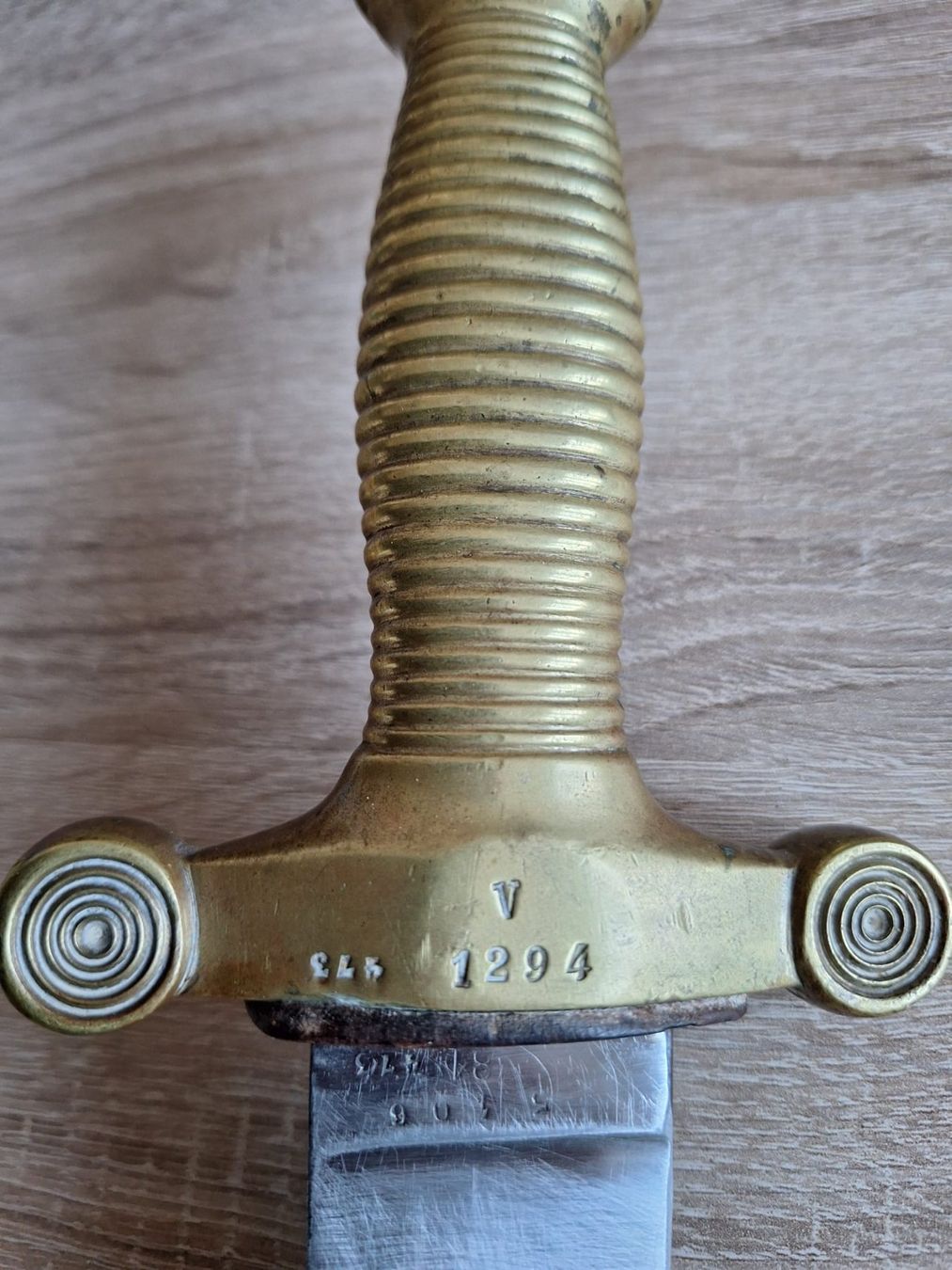 Sonstiges zum Sammeln & Seltenes: Je vends un Glaive – Gebraucht aus La Chaux-de-Fonds von Riquet2300 2