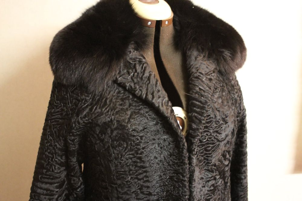 Persianer SWA Mantel Pelzkragen Ärmel Grösse 40 (Gebraucht) in