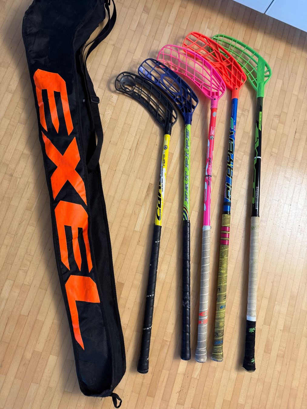 Unihockey: Unihockeystöcke – Usato da Kestenholz venduto da cvx_889vv
