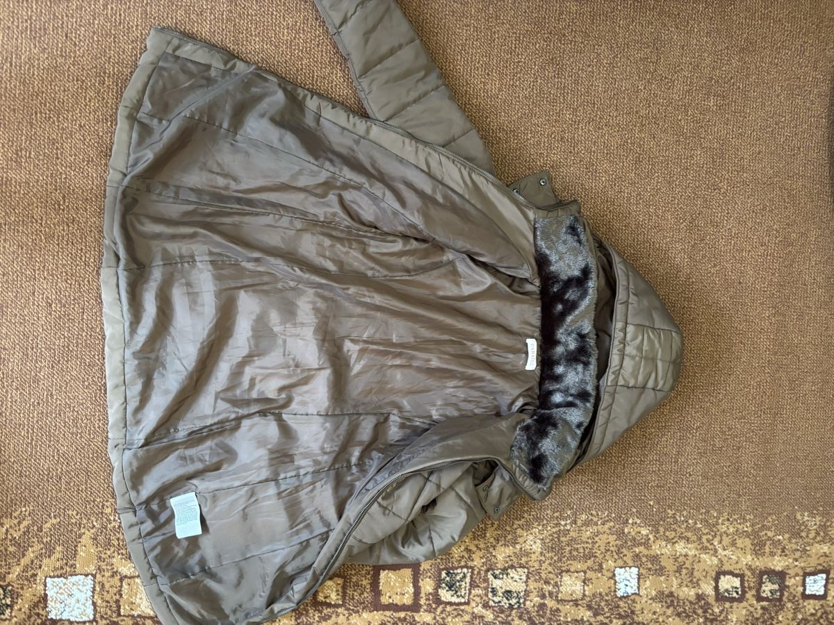 Manteaux: Winter coat – D'occasion à Confignon par Second_Hand_Ch 4