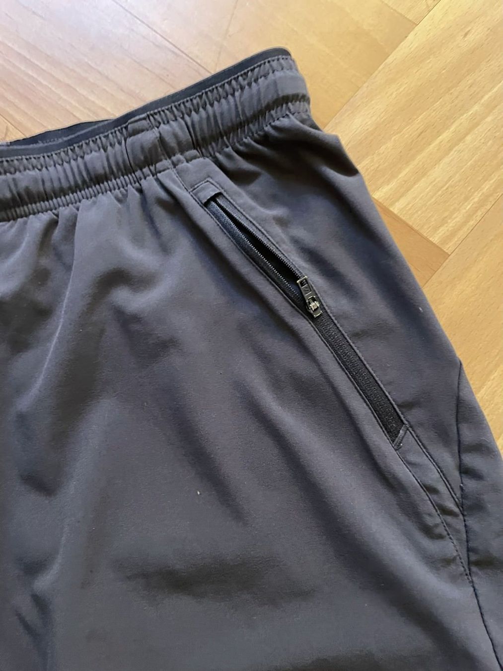 H&M Hosen: kurze Hose H&M – Gebraucht aus Zürich von pba_original 1