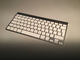 Apple Magic Keyboard Tastatur Aluminium drahtlos CH QWERTZ