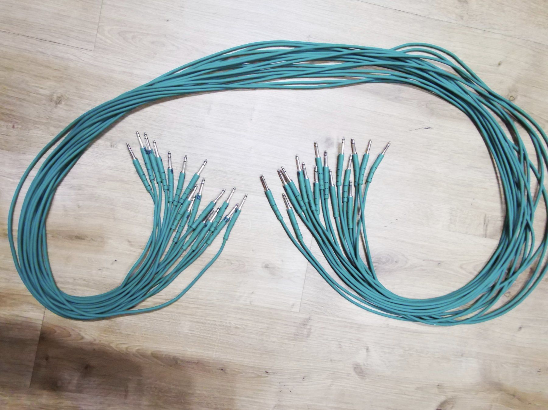 Cavi: 16 St. TT - Bantam Patchkabel grün 190cm – Nuovo (secondo la descrizione) da Laupen BE venduto da Elch55