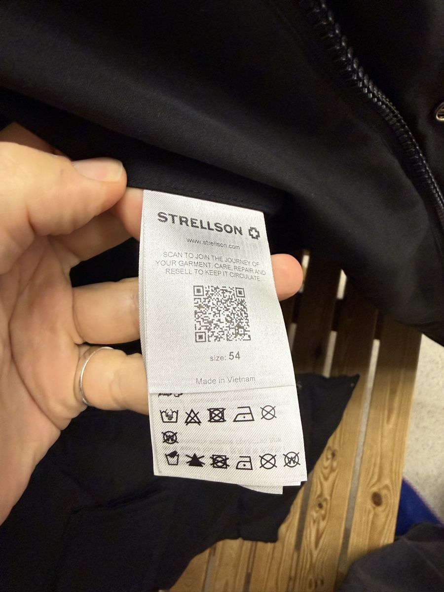 Strellson Giacche: STRELLSON Winterjacke Size 54 – Nuovo (secondo la descrizione) da Biel/Bienne venduto da lichterhoh 4