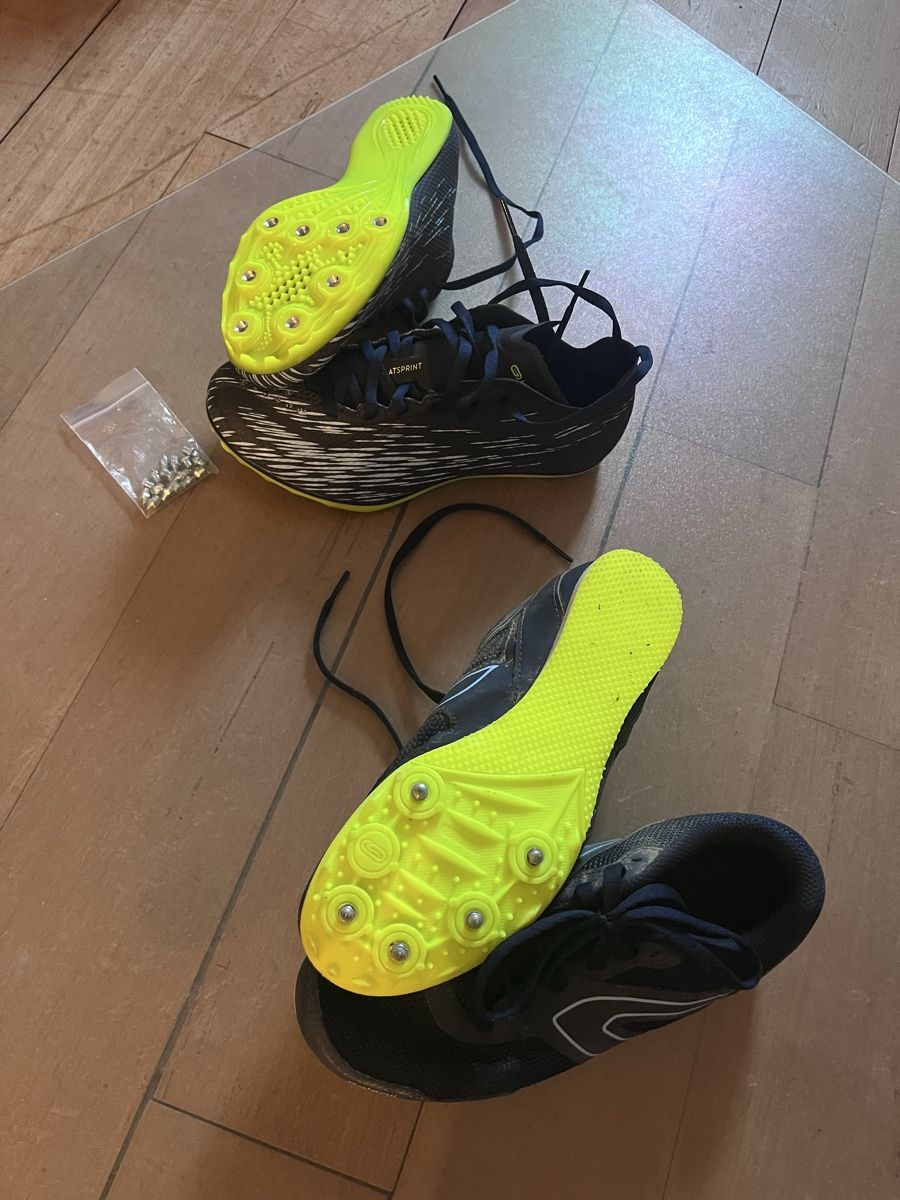 Chaussures hommes: Nagelschuhe Grösse 36 – D'occasion à Wallisellen par Joo23