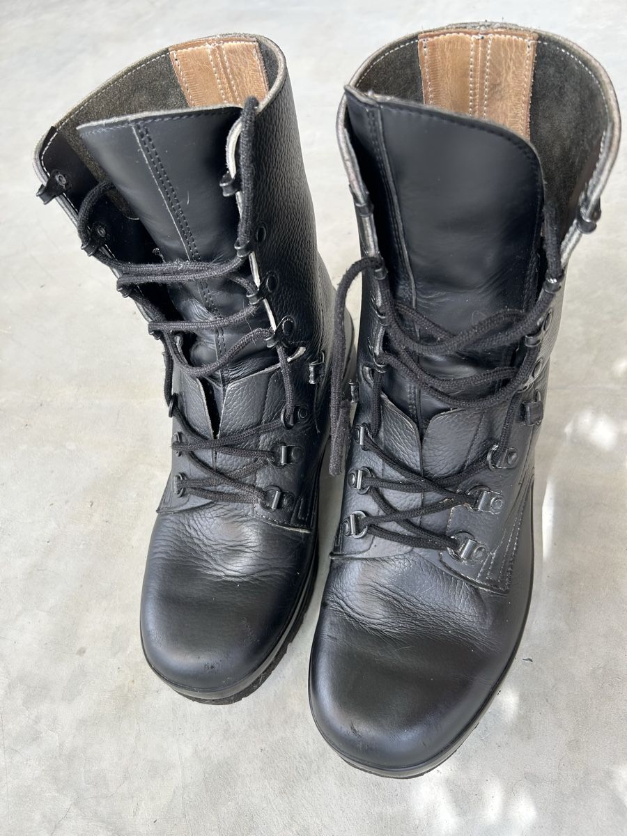 Schweizer Armee Herrenschuhe: Kampfstiefel Gr. 43 – Neu (gemäss Beschreibung) aus Aeschlen ob Gunten von Maensch