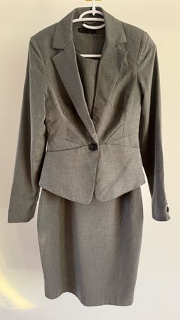 Damen Anzug: Kleid und Blazer Grösse 34 2-teilig