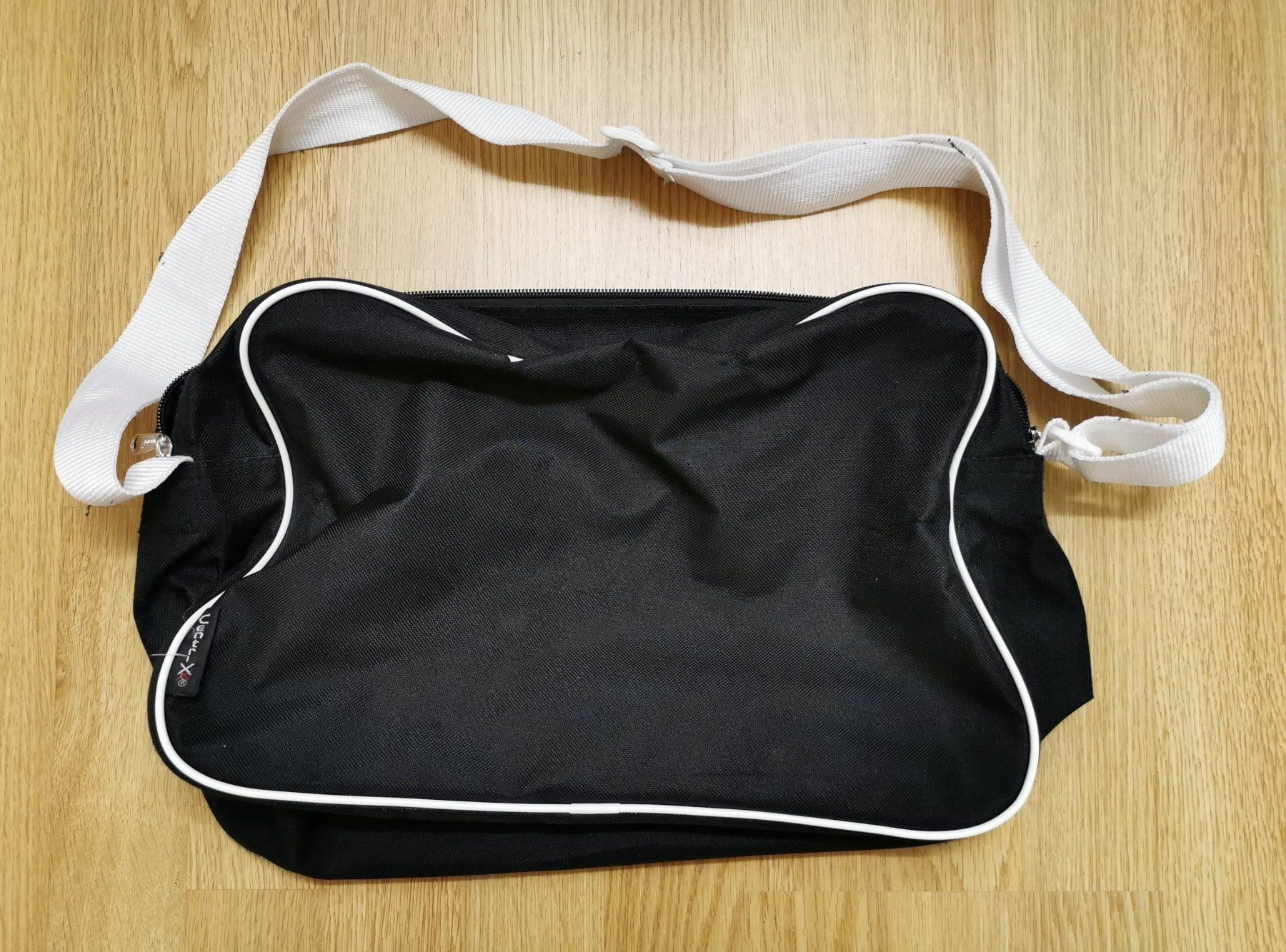 Taschen: Tasche – Neu (gemäss Beschreibung) aus Spiegel b. Bern von JeromeG9 1