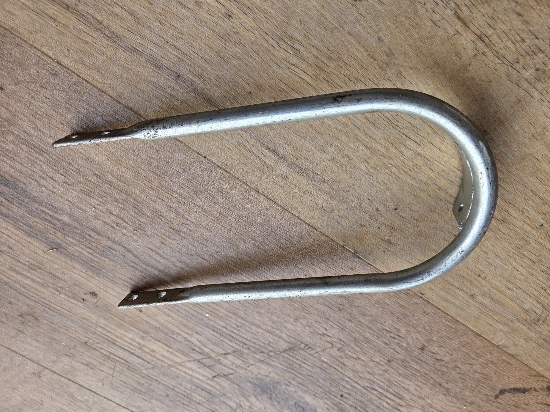 Sachs Ciclomotori: Schutzblechstrebe in Original ev. Herculesgabel oder Pony – Usato da frümsen venduto da Sailem 1