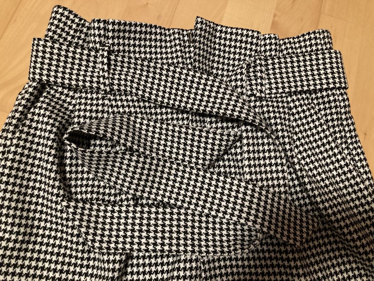 H&M Pantaloni: Elegante Hose 38 – Usato da Kesswil venduto da Branca-01 5