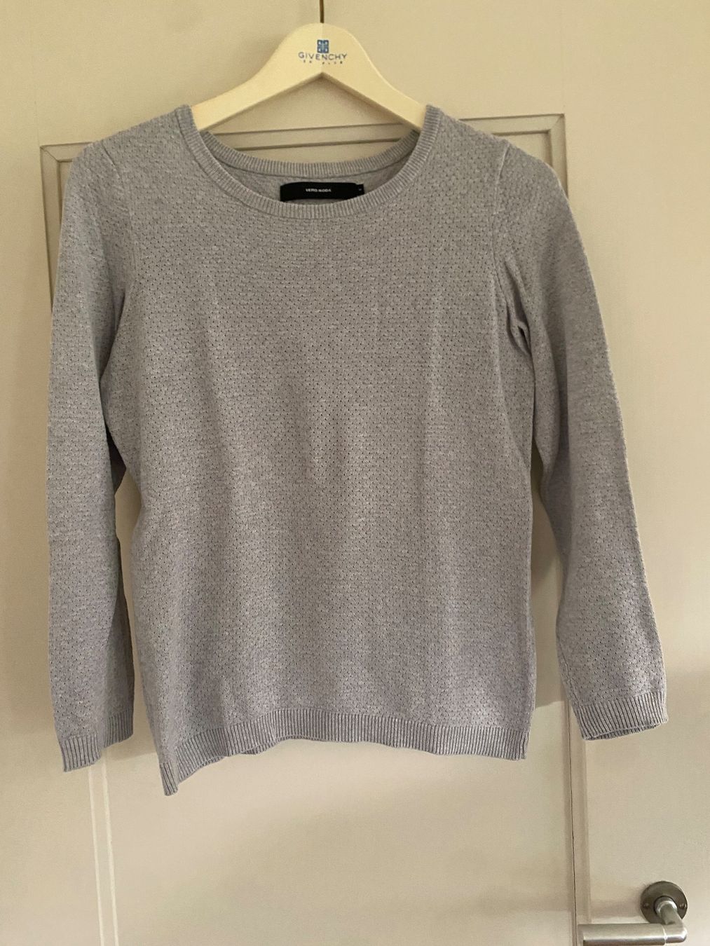 Pullover & Sweatshirts: Leichter Basic Pullover von Vero Moda – Gebraucht aus Zuerich von TomL01