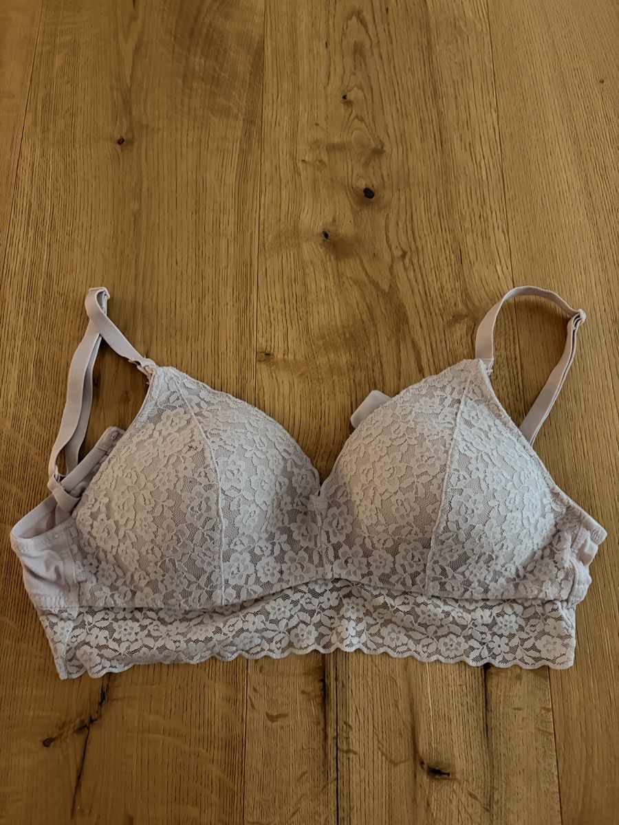 Sonstige Unterwäsche: 4 Still-BHs 2x Schwarz,  Creme Spitze Grösse 75B – Gebraucht aus Schwyz von jeannine6032 2