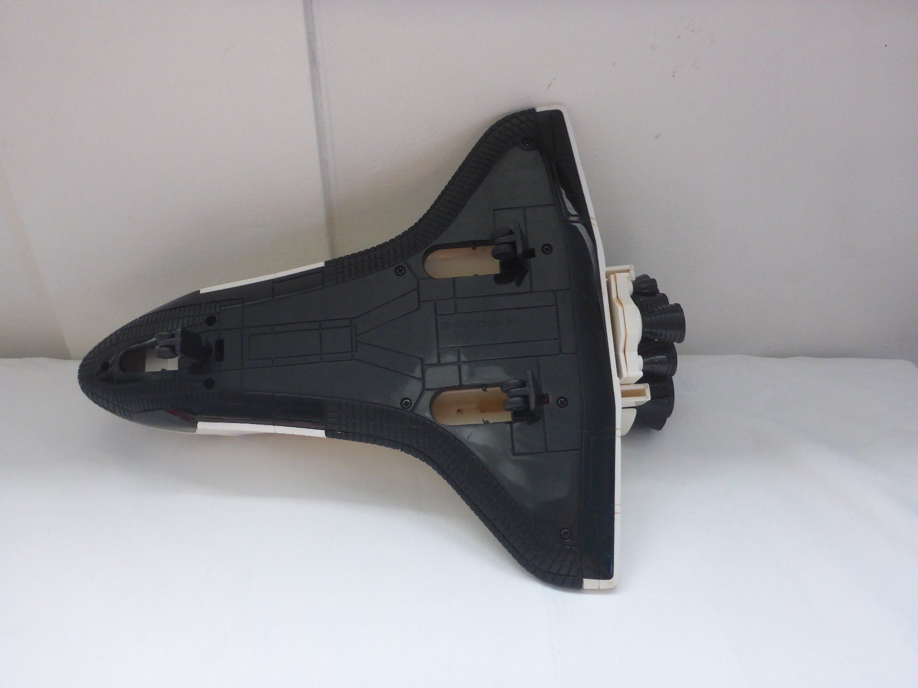 Hot Wheels Giocattoli: Hot Weehls Mega Big Shuttle Transporter 1997 – Usato da Zürich venduto da leia12 7