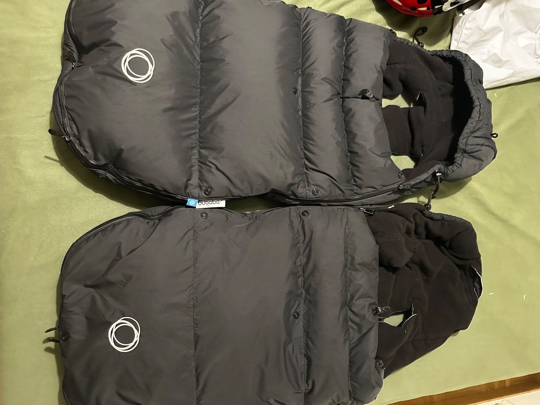 Sacchi a pelo: Chancelière bugaboo high performance – Usato da Carouge GE venduto da Leeleelee2