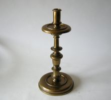 SELTENER, BRONZE KERZENSTOCK WAHRSCHEINLICH SPANIEN, 17. JH.
