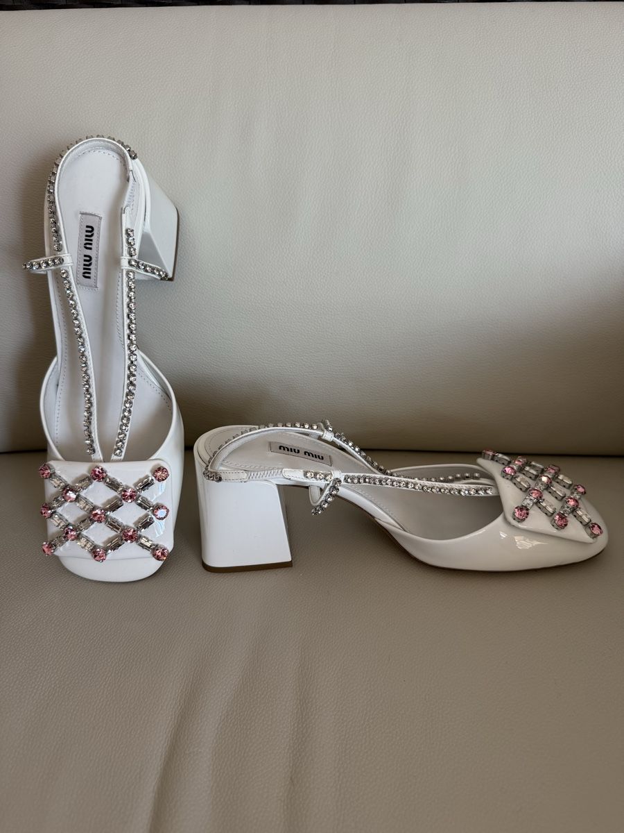 Miu Miu Damenschuhe: Miu Miu Slingbacks – Neu und originalverpackt aus Zollikon von sba_5tf2 2