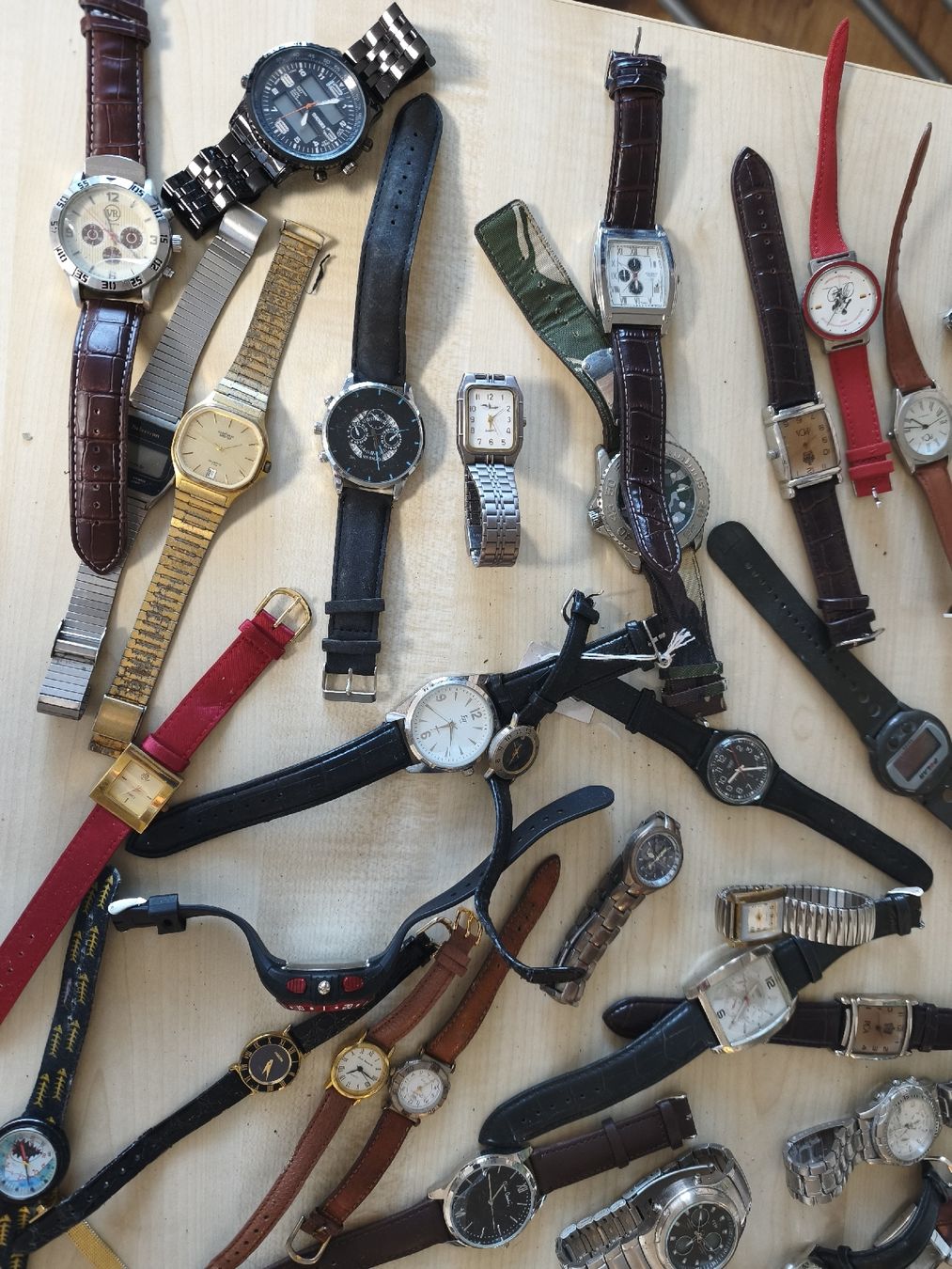 Uhren: Armbanduhr lot – Gebraucht aus Kreuzlingen von dad_9x7b 4