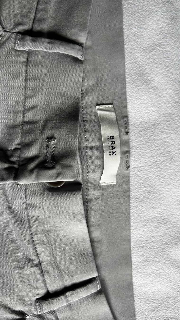 Brax Pantaloni: 3/8 Hosen Brax, Style Mara – Usato da Engi venduto da Ansimi 1