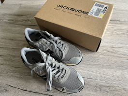 Neue Jack Jones Sneaker Turnschuhe Gr. 7 / Gr. 41