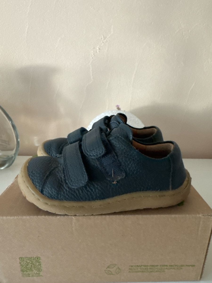 Froddo Chaussures garçon: Froddo barefoot shoes in size 25 – D'occasion à Bever par tut_tmz9 2