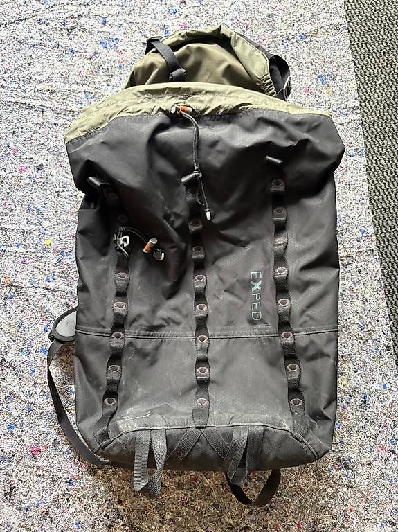Sacs à dos: Rucksack Expeed Mountain Pro 40 – D'occasion à Mels par cor_trw9