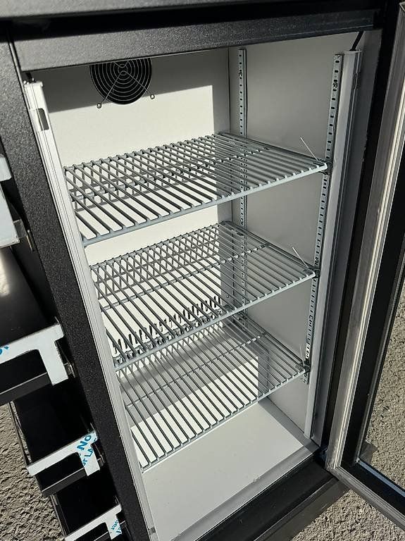 Frigoriferi: Réfrigérateur vitré compact style GGM Gastro – Usato da Vétroz venduto da Polygroup