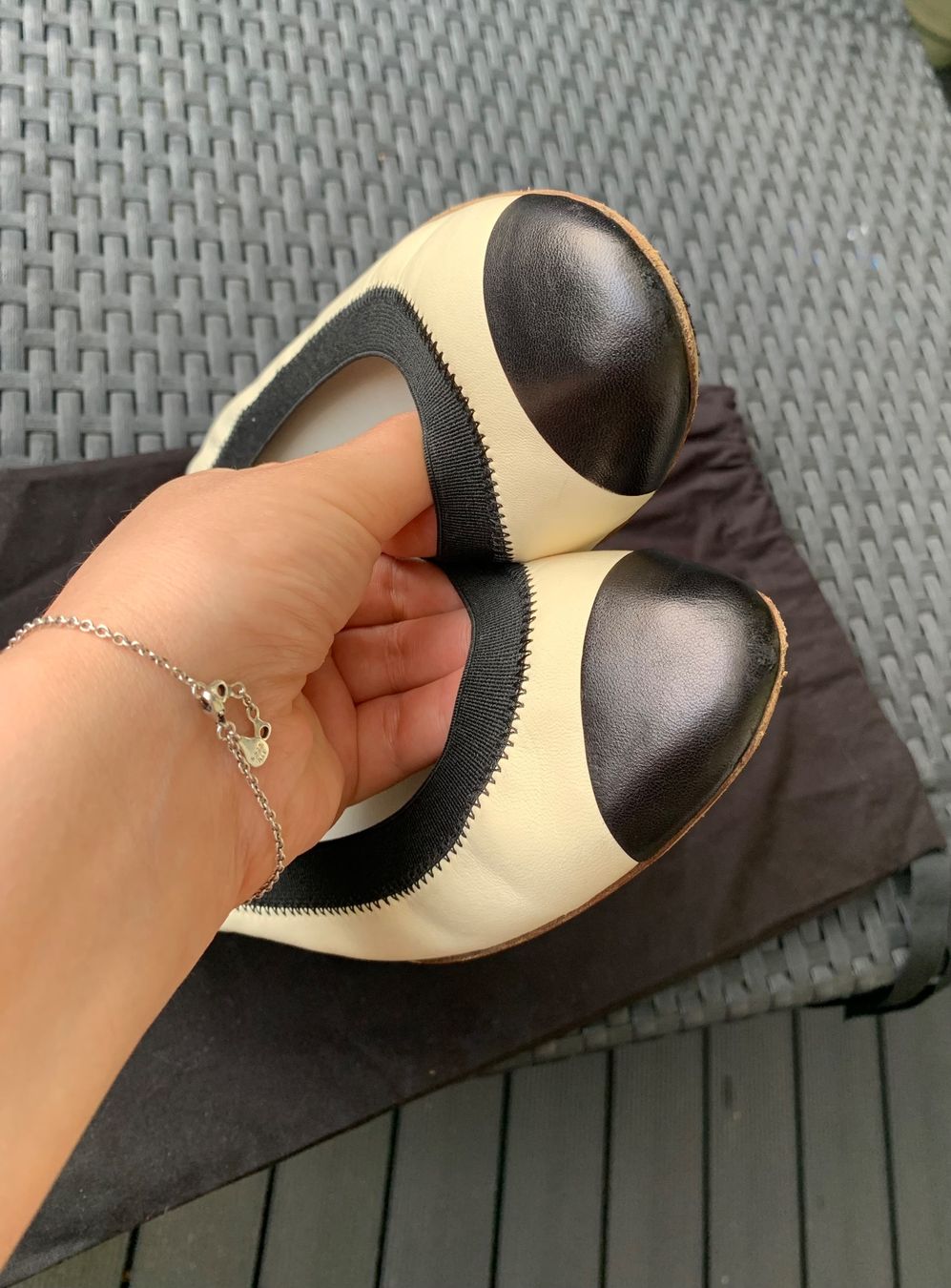 Chanel Scarpe da donna: Chanel Leder ballerinas ballerina – Usato da Zell LU venduto da AliAli24 7