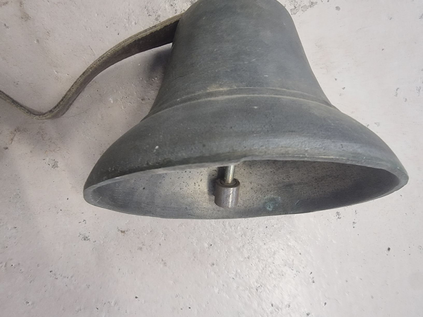 Campanacci mucche: Rustikale Glocke, – Usato da Olten venduto da Mezopotamya 5