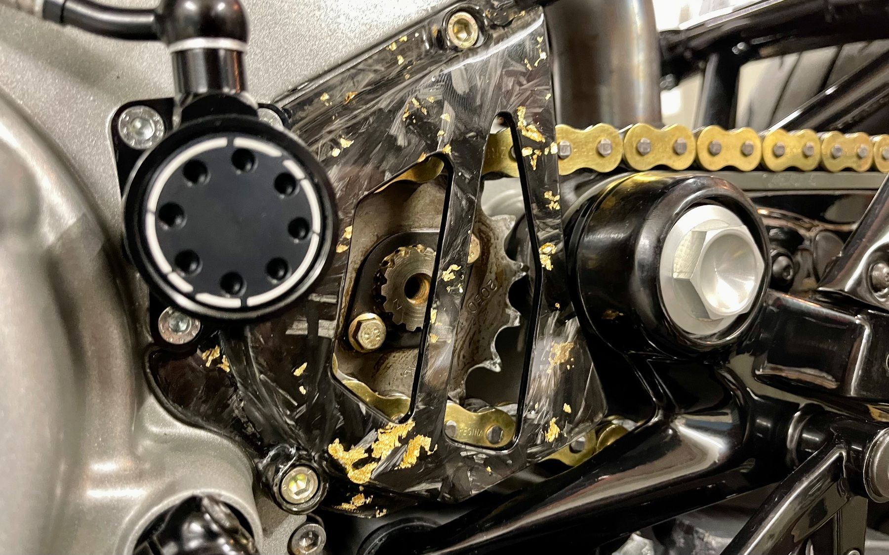 Ducati Strada: Ducati Monster S4R  Einmaliges Unikat – Usato da Thalwil venduto da Nogas 6