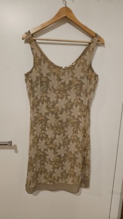 Robe d'été Banana Republic, en soie taille 6 usa = 38 CH